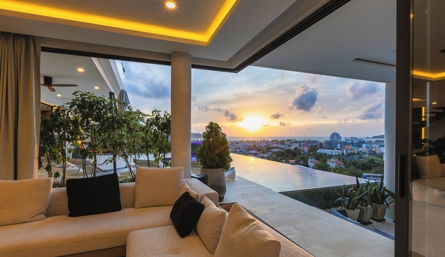 BS Villa 5Bedroom Villa - Modern&Luxury Seaview, Full Service, 5 Mins to Patong