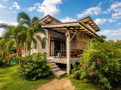 Casa Eden - Double King Bed - Peaceful Garden Retreat - 4K SmartTV