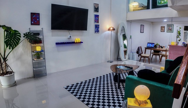 Casa La Vida/3BR 10 Mins to Lee Garden Unlimited WiFi With Free NETFLIX