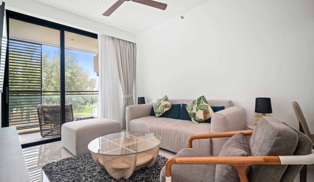 Cassia Residences, Two-Bedroom 2605 D Premium Lake