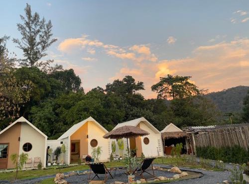 Chamin Longbeach Bungalow