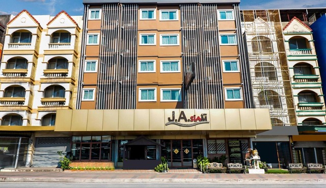 Charming Standard Double | Stay in Siam City