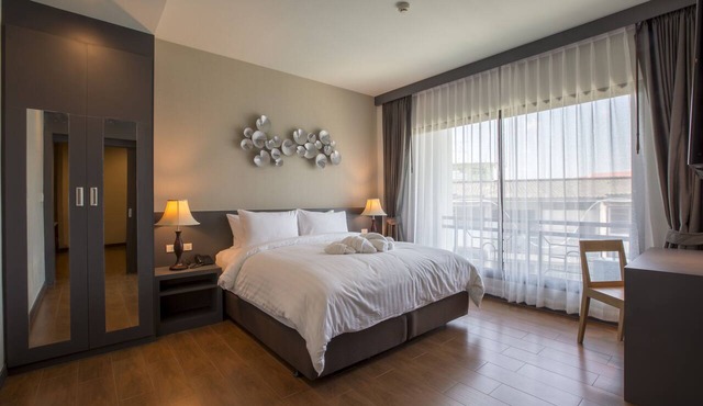 Civilize Hotel