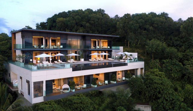 Cliff Top Residence -Spacious 6-bedrooms luxury villa in Ao Yon