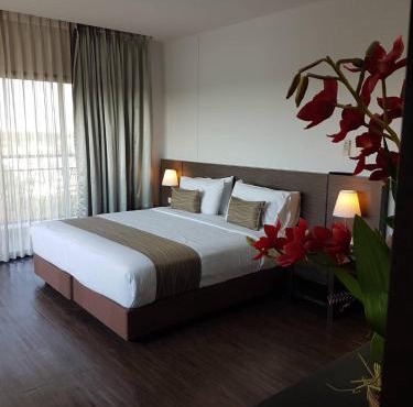 Coco View Hotel