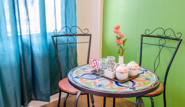 Cosy, spacious room near the city centre