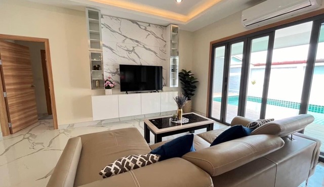 Cozy Pool Villa 3 Bedrooms