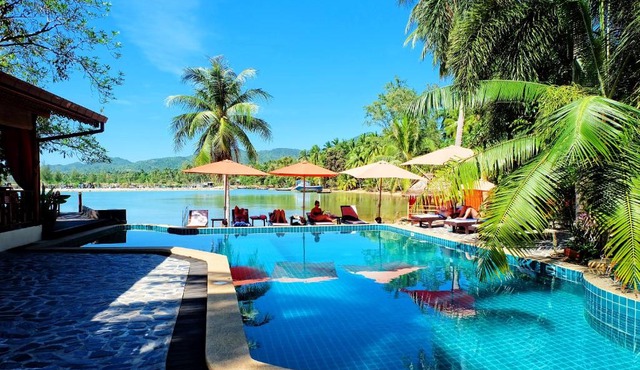 Cyana Resort