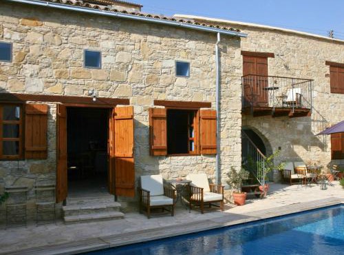 Evkarpos Country House in Psematismenos
