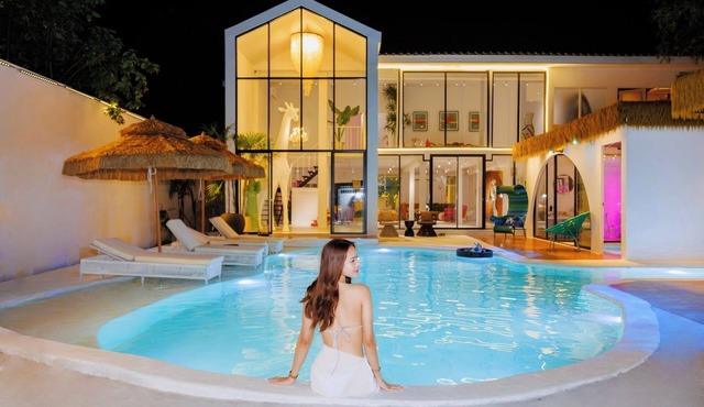 Fira Villa|Sukhumvit|7 Bedrooms|Luxury Theme Pool villa
