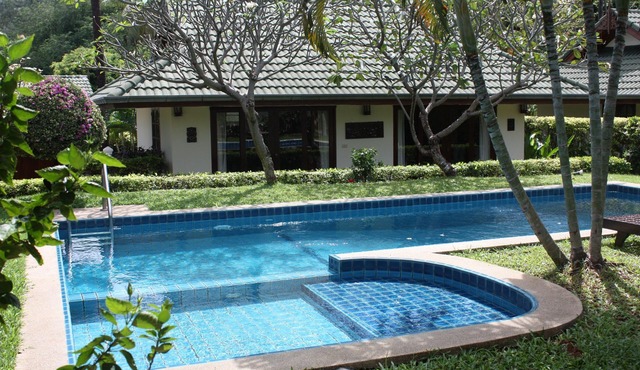 four bed room deluxe villa in beach resort idyllic samui