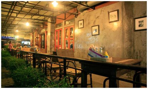 Hometel Hotel