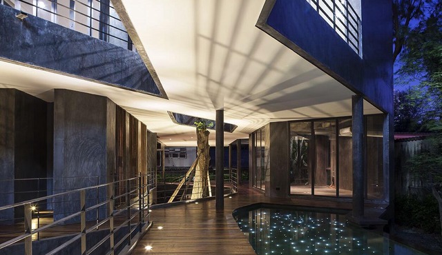 House of Grey - Luxury Pool Villa in Khwaeng Khlong Tan
