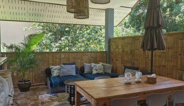 Koh samui lamai beach very quiet 2-bedroom bungalow with large shared pool
