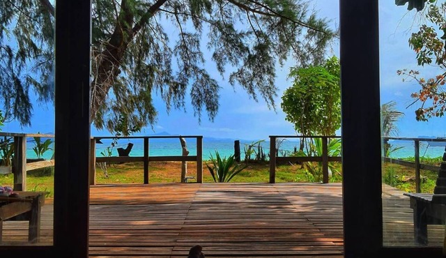 Kradan Beach Resort