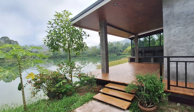 Lakeview Retreat near Hin Lad Waterfall, Nature & Cycling Escape