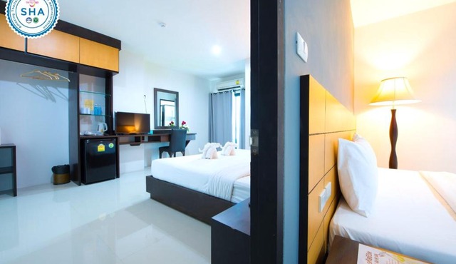 Lee Hotel