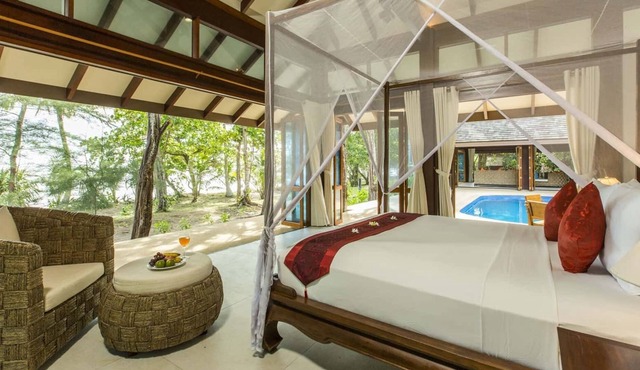 Luxury 2 Bedroom Pool Villa Suite Baan Suay Ngam !!