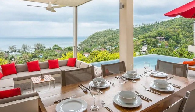 Luxury Asian Flair Villa, 3br, Seaview, Open Space
