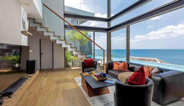 Luxury Kamala 4BR Oceanfront with Full Services