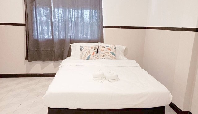 Mitr inn Phuket Old town