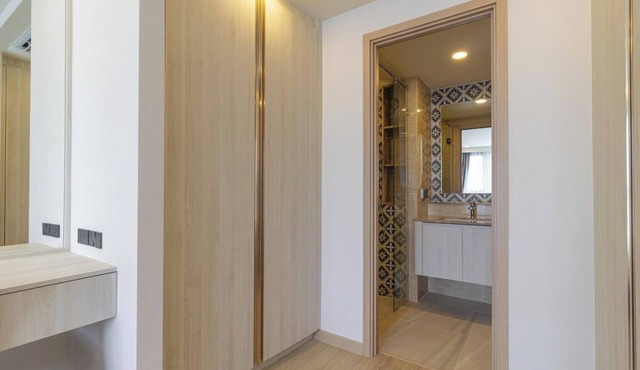 Modern Ozone Retreat Near Bang Tao Beach & Laguna