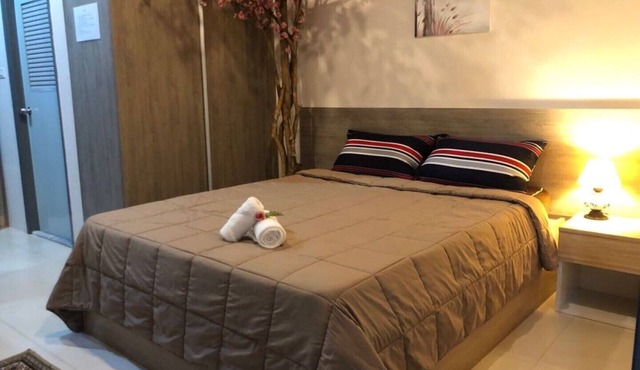 New cozy apartment, 300m away from MRT Suthisan station Unit #10
