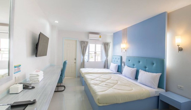 P.A. Thani Hotel