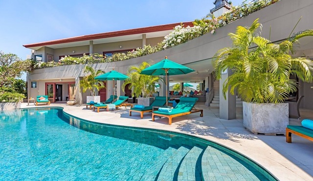 Panorama Summit Villa - 4 Bedroom Pool Villa with Big Bhuddha View