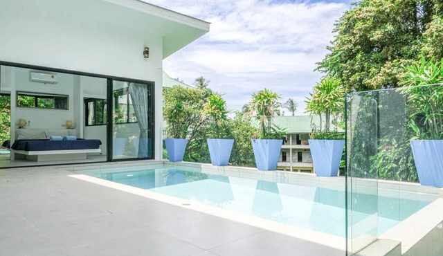 Peaceful 2-bedroom villa in Lamai with private pool, jungle views, and modern amenities