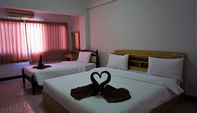 Premier Hotel Nakhonsithammarat