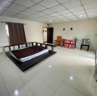 Ratanawong Place 523