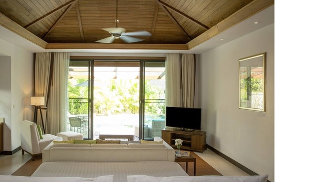 ROBINSON KHAO LAK