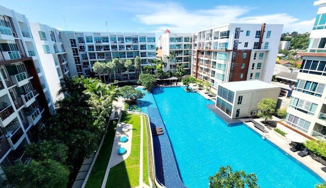 SEA CRAZE CONDO, 2 bedroom 2 bathroom Walking distance to Khao Takiab beach .