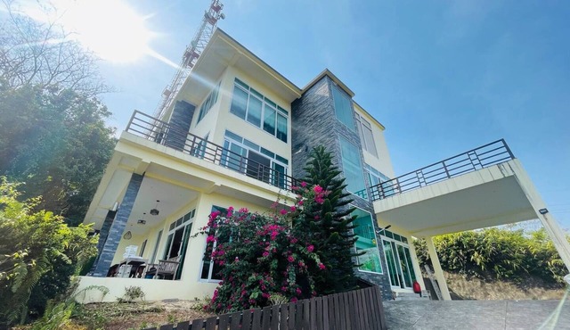 Sea View Luxury Mansion Pool & Jacuzzi