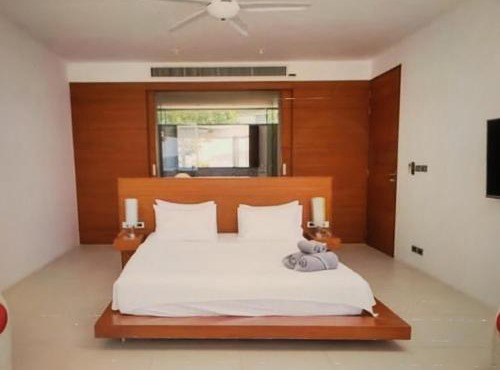 Seaside Luxury Villa
