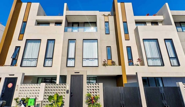 Serene 4-bedroom house in Muang Pattaya J22