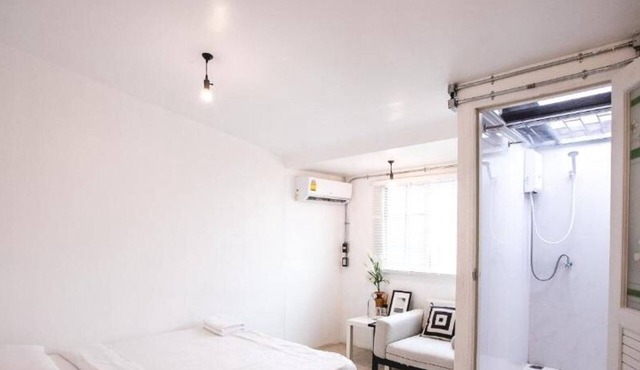 Sleepcase Hostel