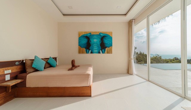 Stunning 3BR Villa & Breathtaking 180° Sea View