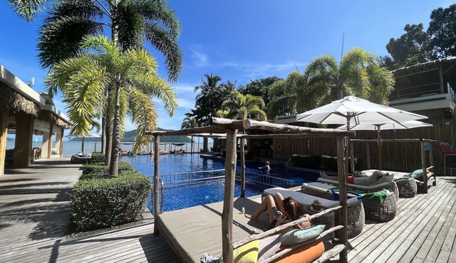Stunning Ocean View Studio Apartment