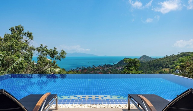 Superb 3-bedroom villa with sea view