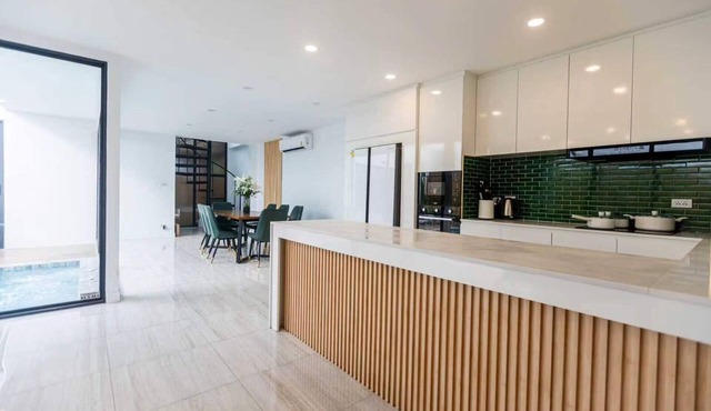 Susu 4-bedroom house in charming Muang Pattaya