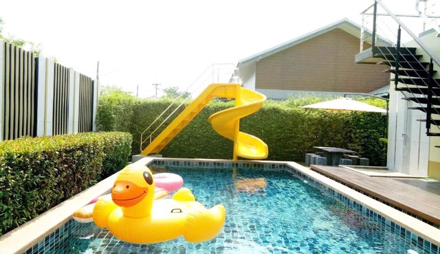 Thacha Pool Villa A