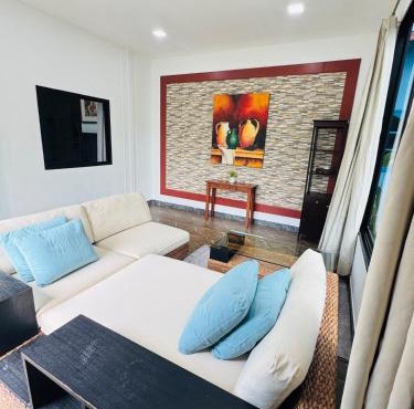 Thalang Home