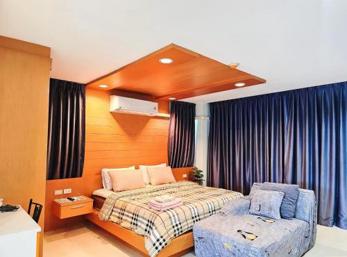 The Beach Bangsaen Condo 327-27