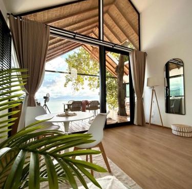 The Cosy Sunset Beach Resort
