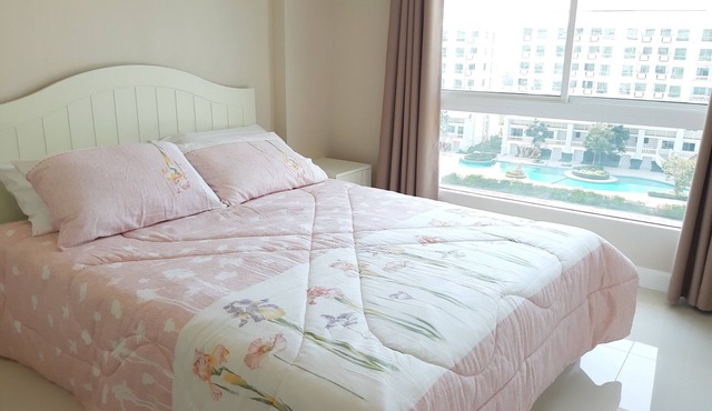 " The Energy Hua-Hin Condominiums " - 2 bedroom with private beach