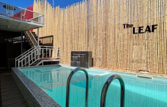 The leaf&pool kohlarn เดอะลีฟ&พลู ที่พักเกาะล้าน