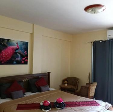The Sunshine hostel and hotel