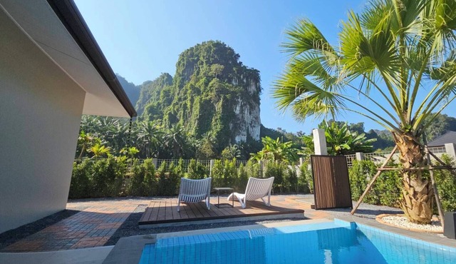 The white mountain pool villa @ Ao nang